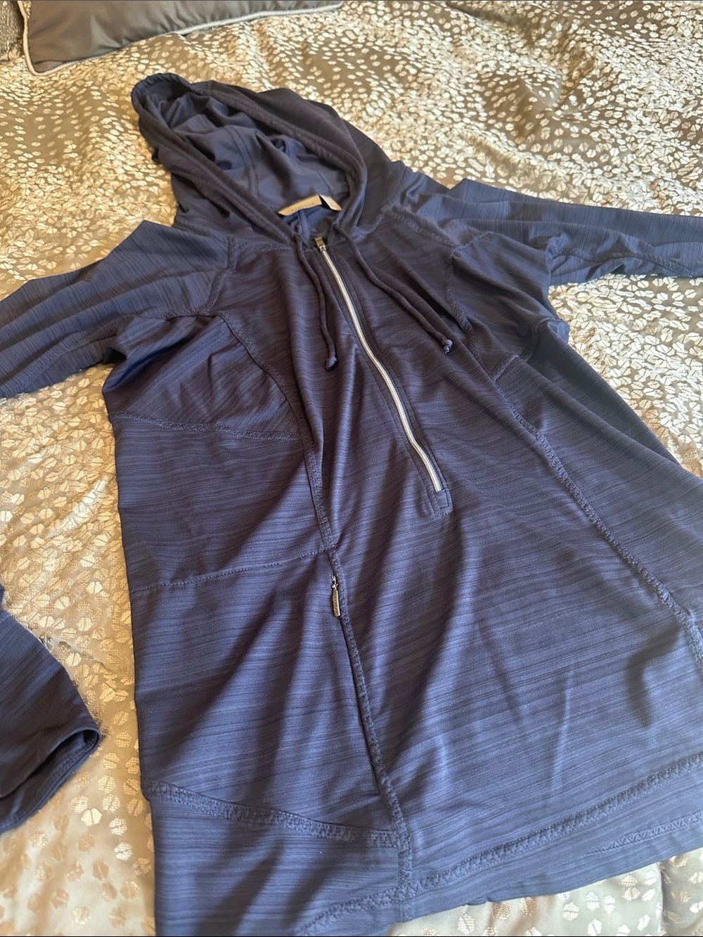 Athleta Pacifica Contour Navy Half-Zip Hooded long sleeve top medium